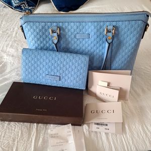 Authentic Gucci Tote and matching wallet.